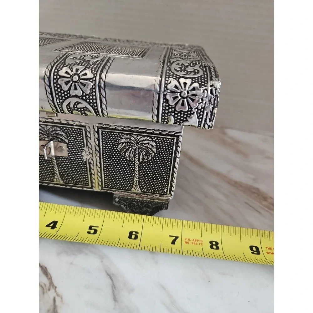 Handmade Silver Tone Metal Trinket Jewelry Box Palm Trees Blue Lining Nautical